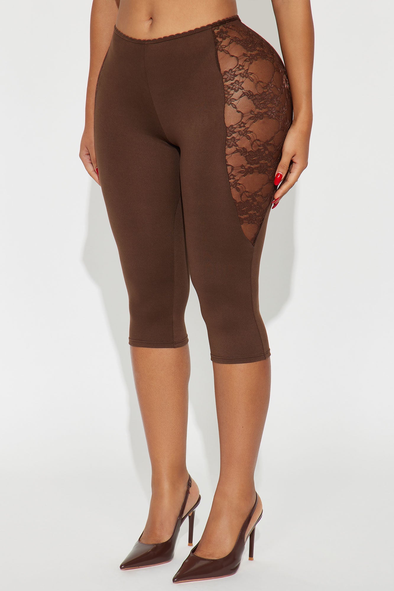 Beneath The Thorns Lace Capri Legging - Mocha