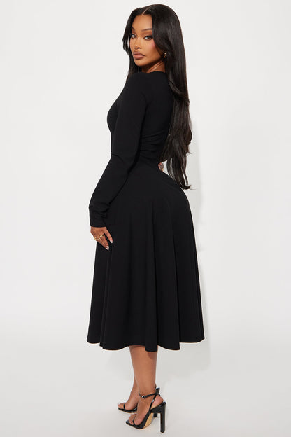 Alena Long Sleeve Midi Dress - Black