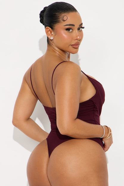 Flirty Feels Lace Detail Bodysuit - Burgundy