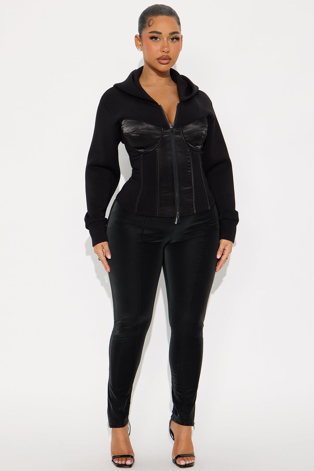 Check The Details Coated Skinny Pant 29″ - Black