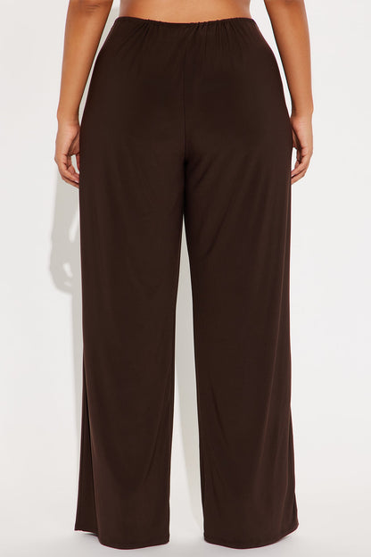 Focused On You Low Rise Wide Leg Pant 32 - Chocolate
