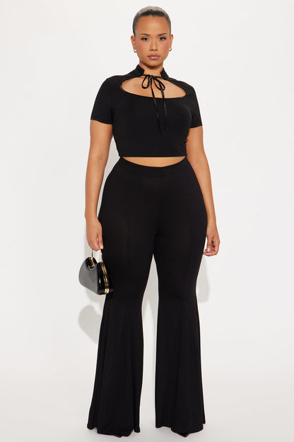 Keep My Secret Flare Pant 32″ - Black