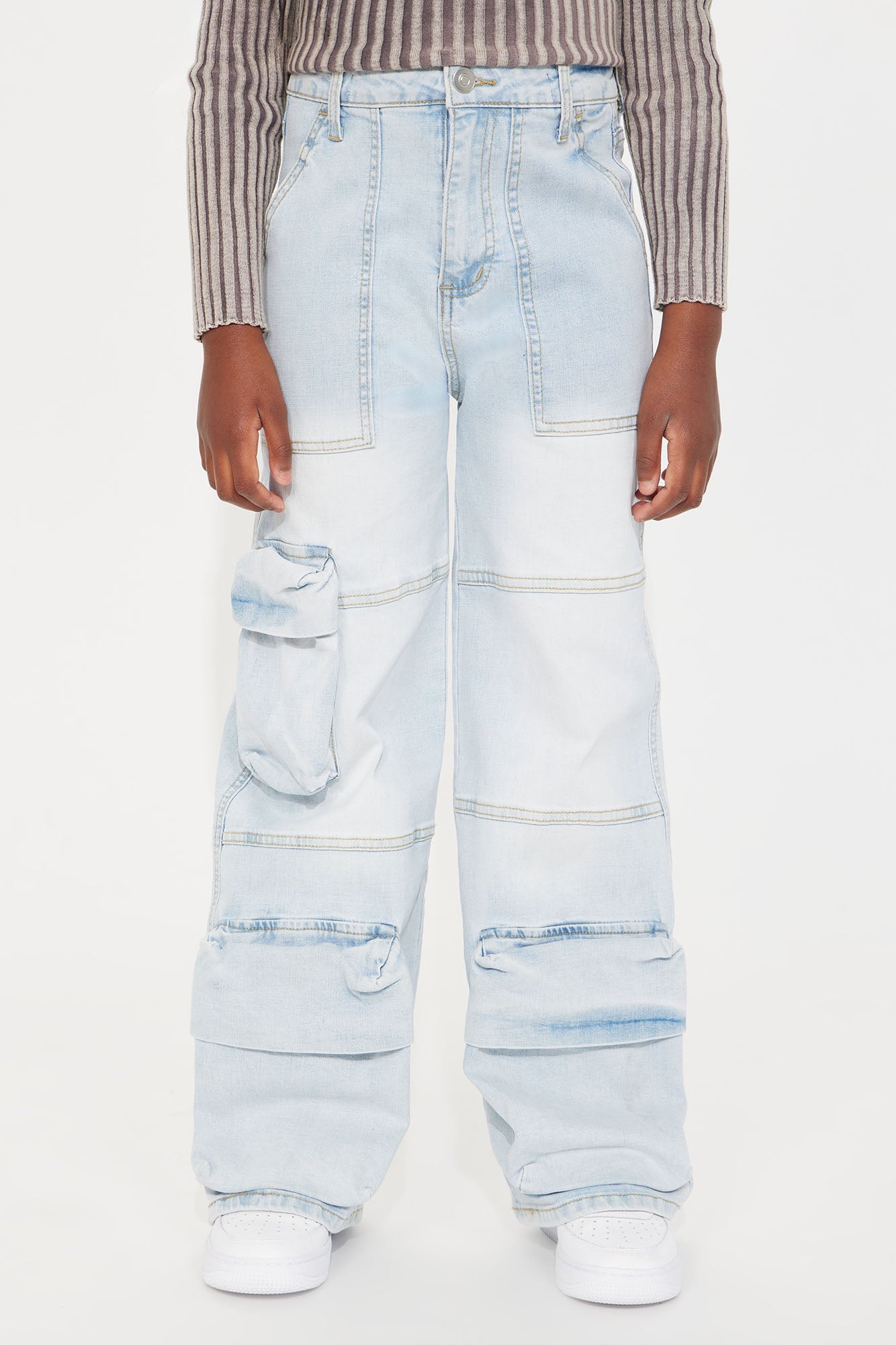 Mini Got It Bad Stretch Cargo Jeans - Light Wash