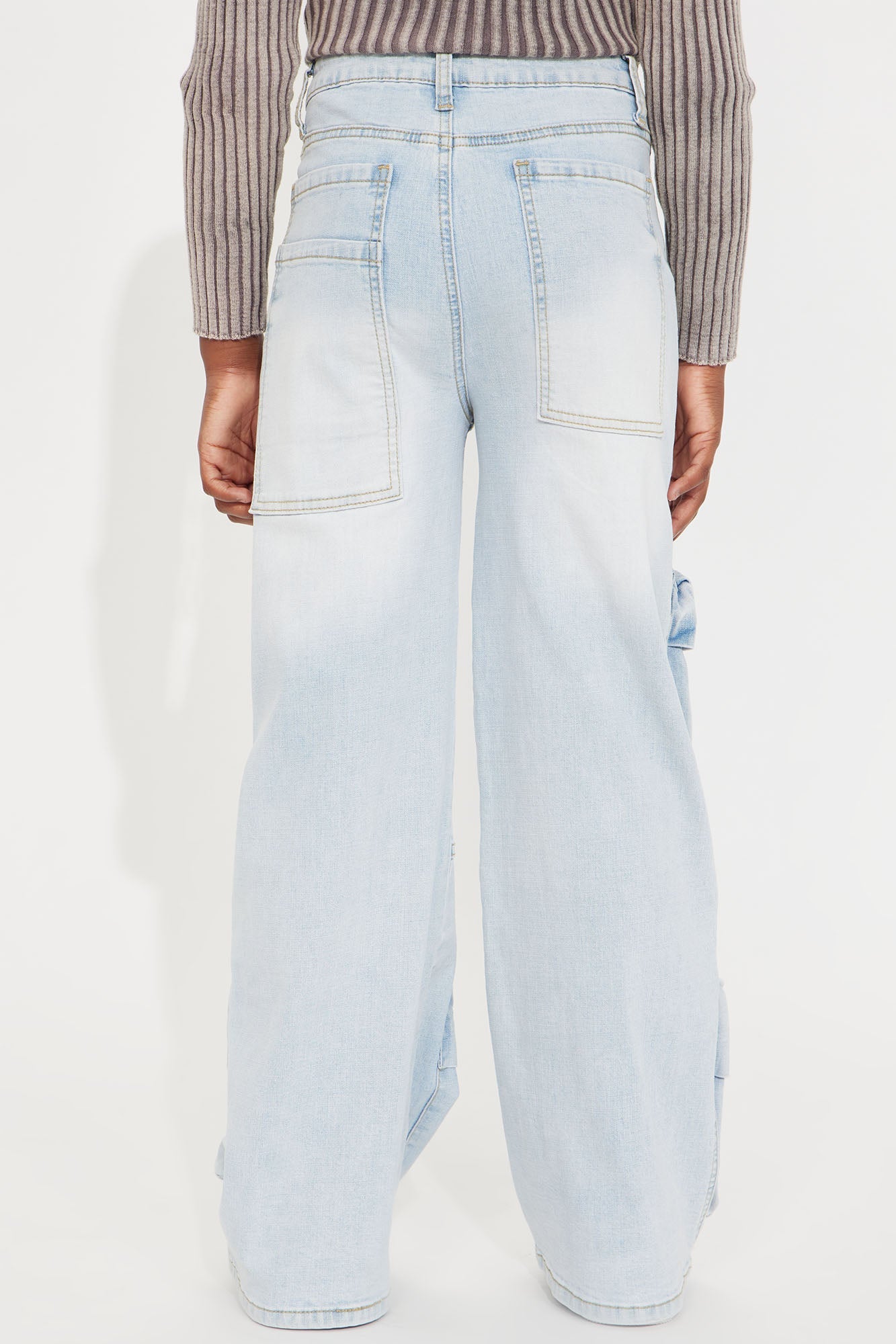 Mini Got It Bad Stretch Cargo Jeans - Light Wash