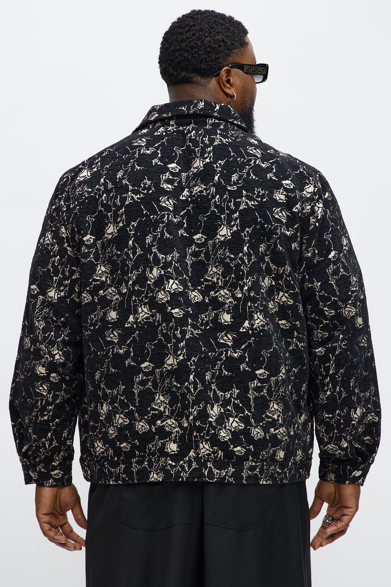 Wild Rose Tapestry Trucker Jacket - Black/combo