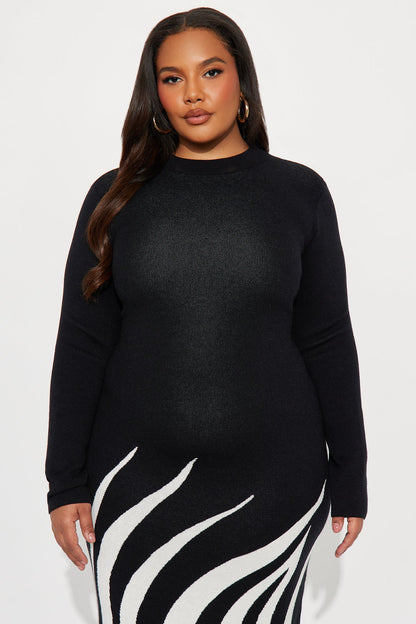 Linnea Sweater Midi Dress - White/Black