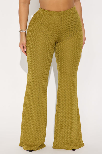 Nikki Textured Flare Pant 33″ - Chartreuse