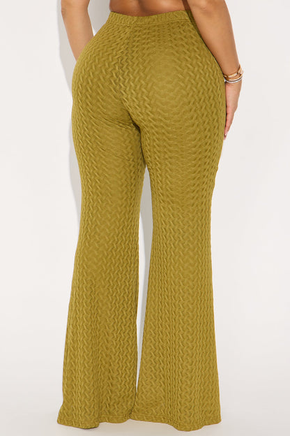 Nikki Textured Flare Pant 33″ - Chartreuse