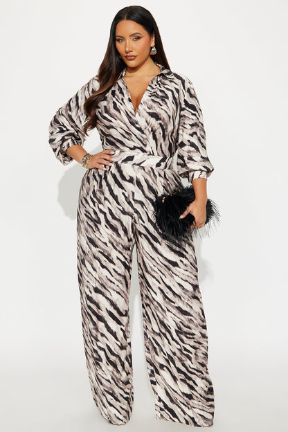 Unmatched Energy Linen Jumpsuit - Black/combo