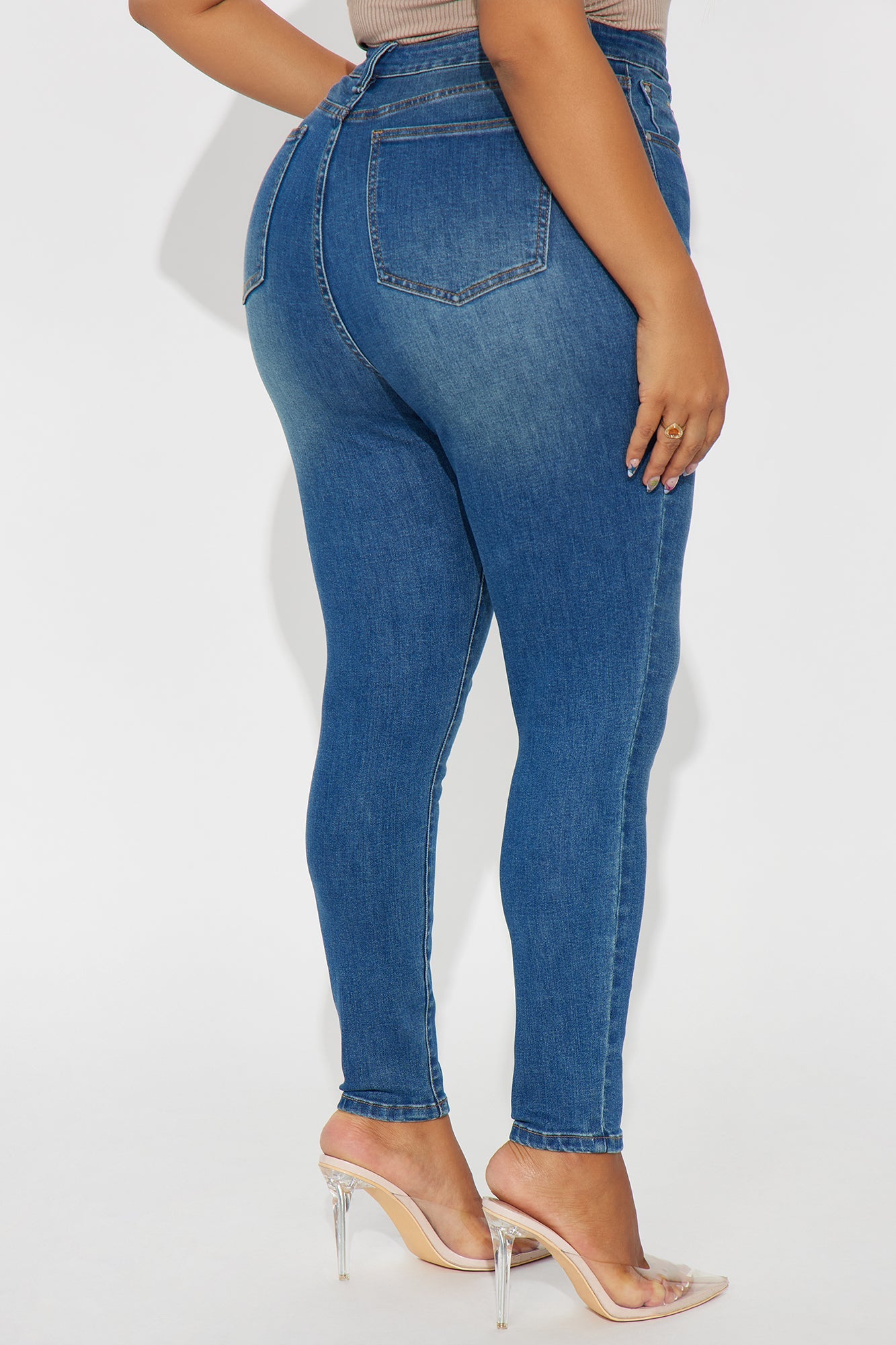 In Forme Ankle Skinny Jeans - Medium Wash