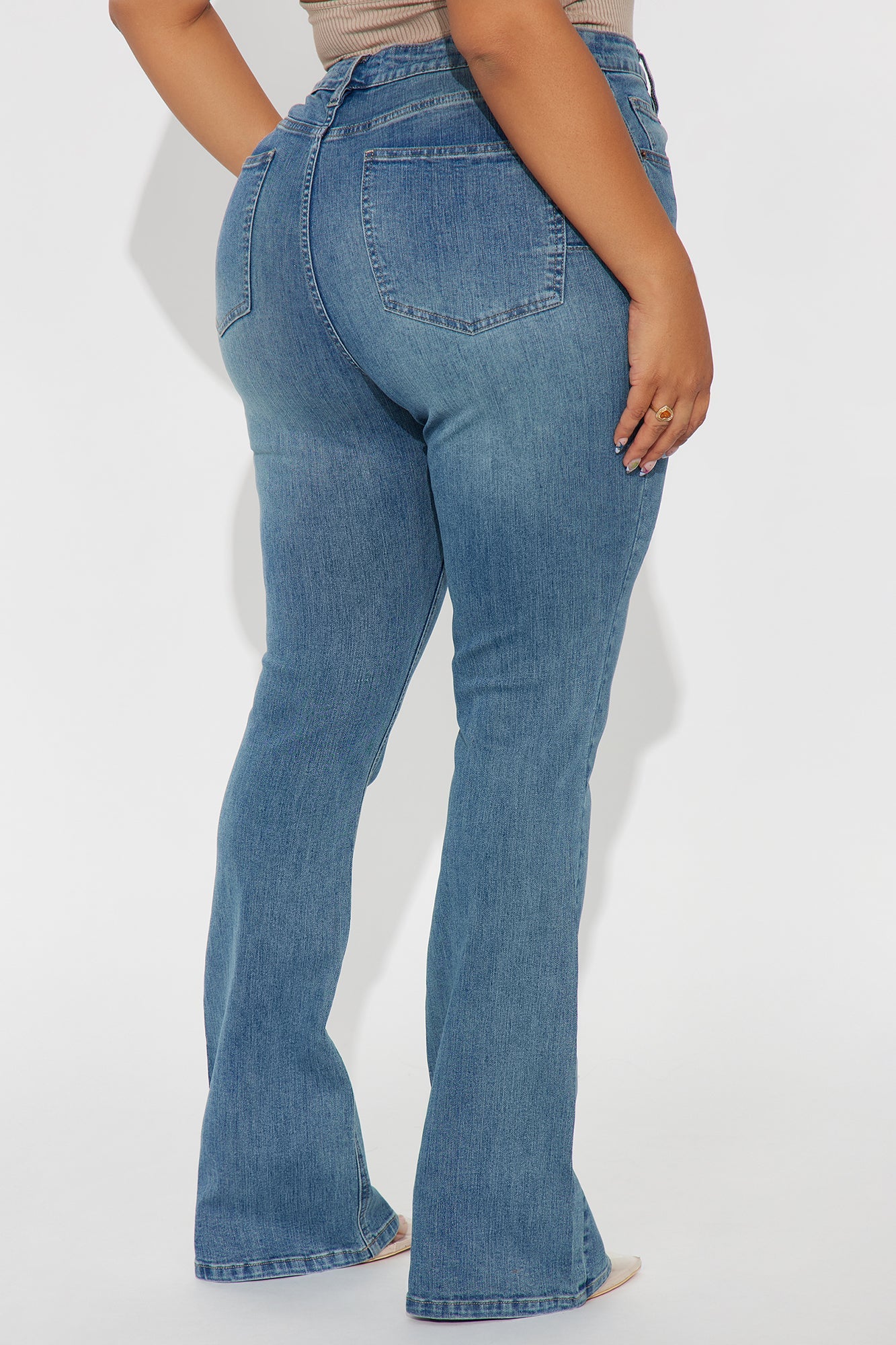 Maddy Mid Rise Sculpt Bootcut Jeans - Vintage Wash