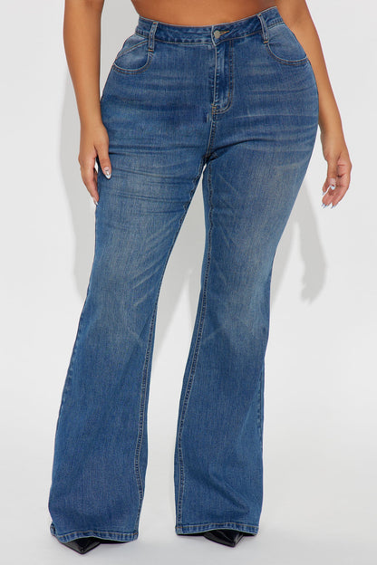 Perfect Stretch Sculpt Flare Jeans - Medium Wash