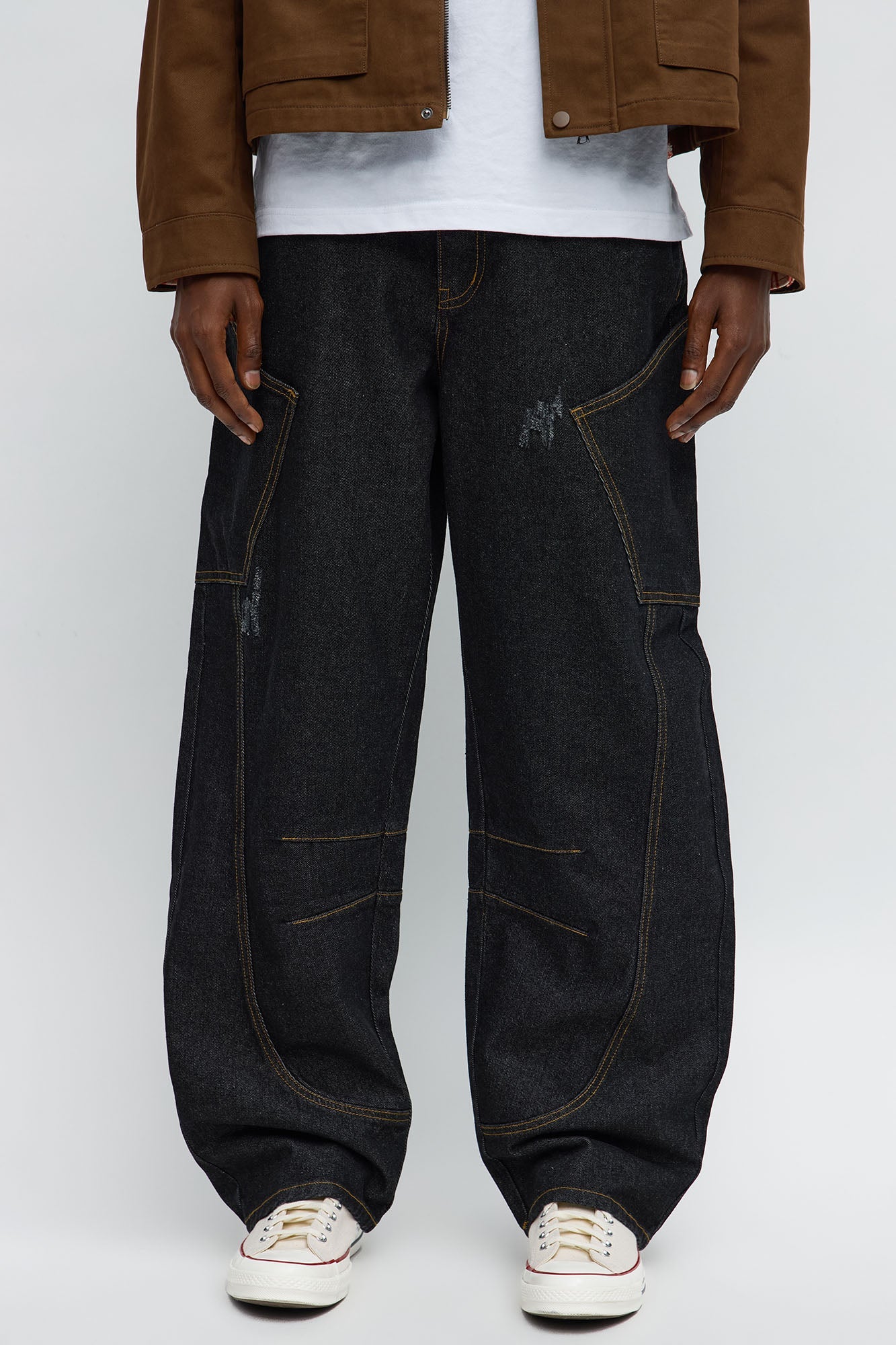 Barrel Panel Pocket Jean - Dark Wash