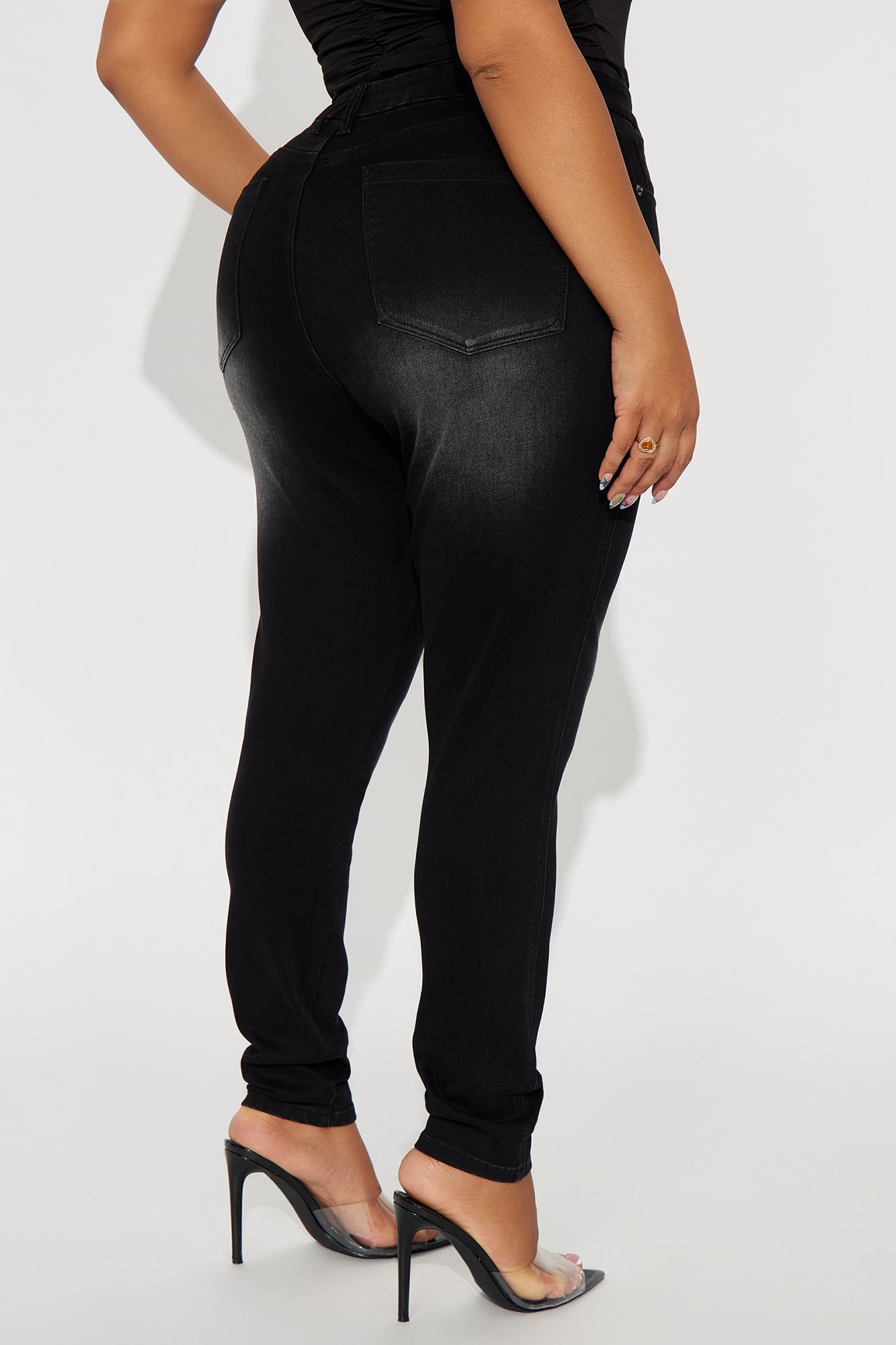 Hold You In Compression Skinny Jean - Black Wash