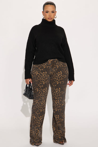 Healing Therapy Turtle Neck Sweater - Black