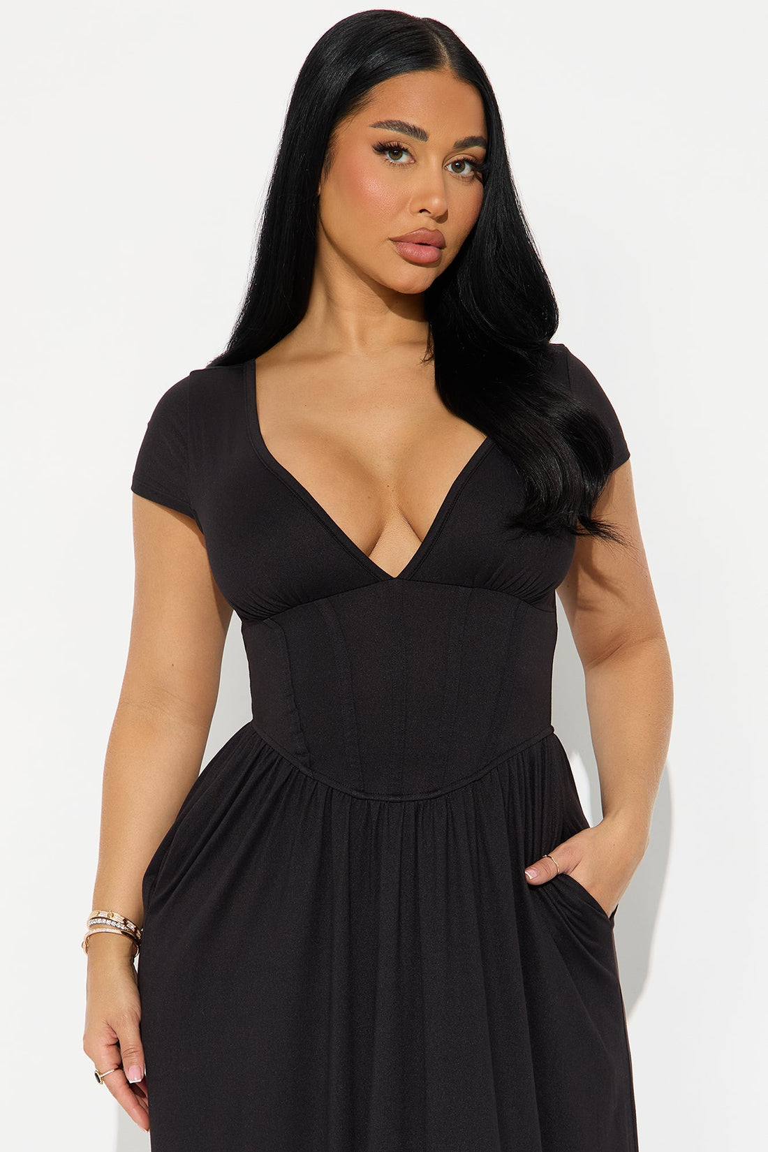 Ainsley Cap Sleeve Corset Maxi Dress - Black