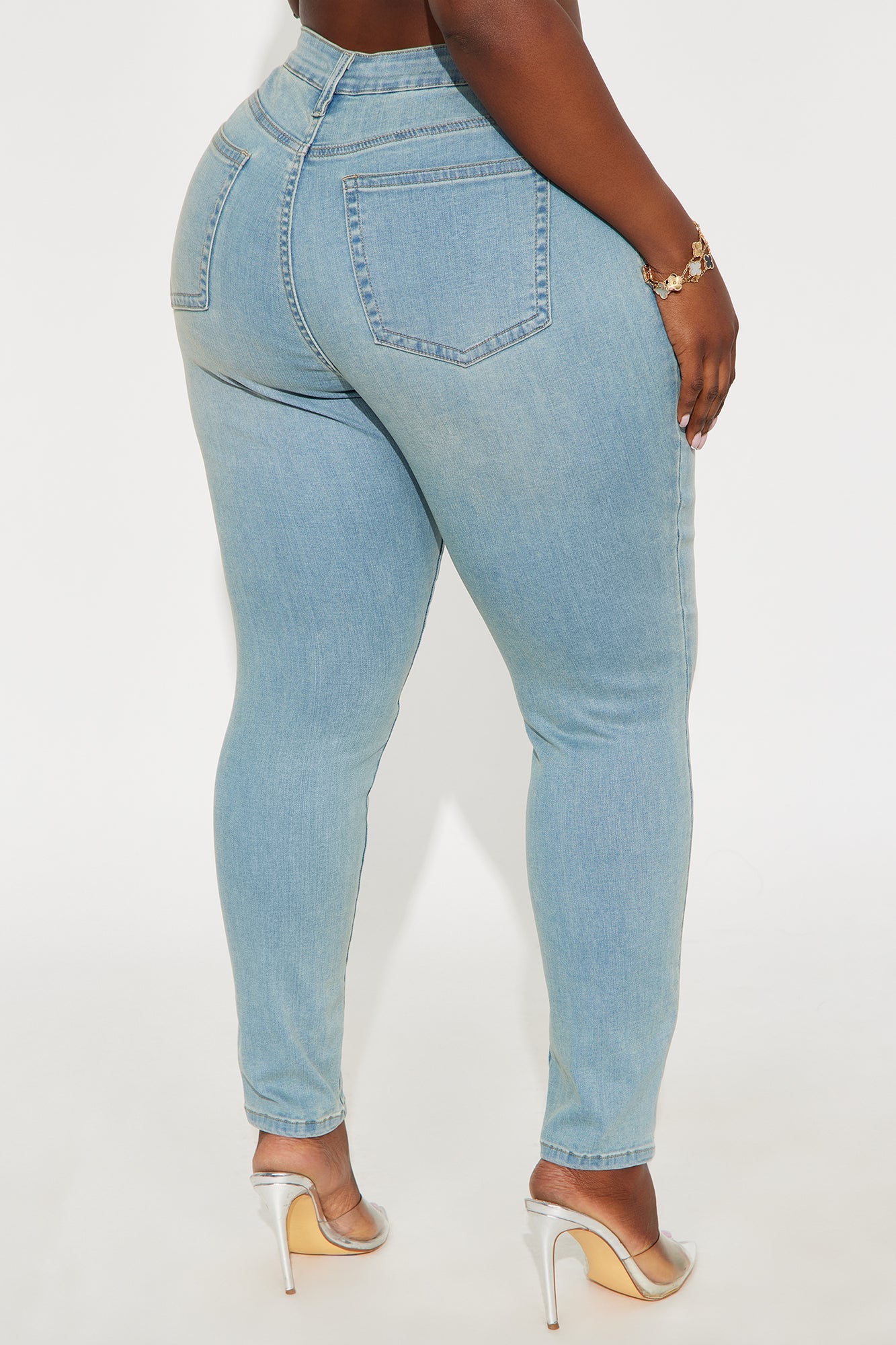 Polished Performance Skinny Jeans - Light Wash