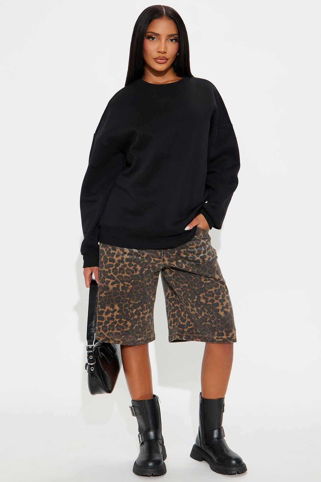 Candice Oversized Crewneck Sweatshirt - Black