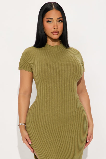 Makena Short Sleeve Sweater Maxi Dress - Chartreuse