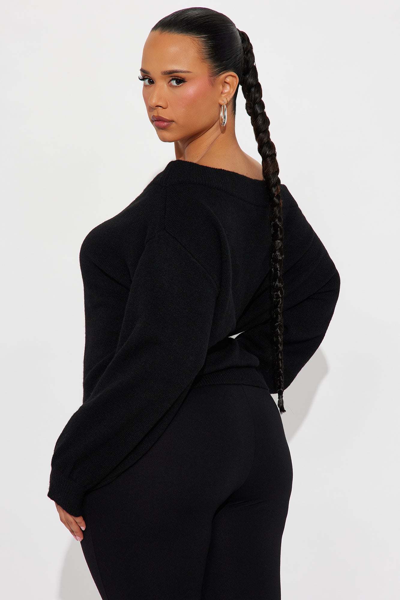 Dany Off Shoulder Sweater - Black