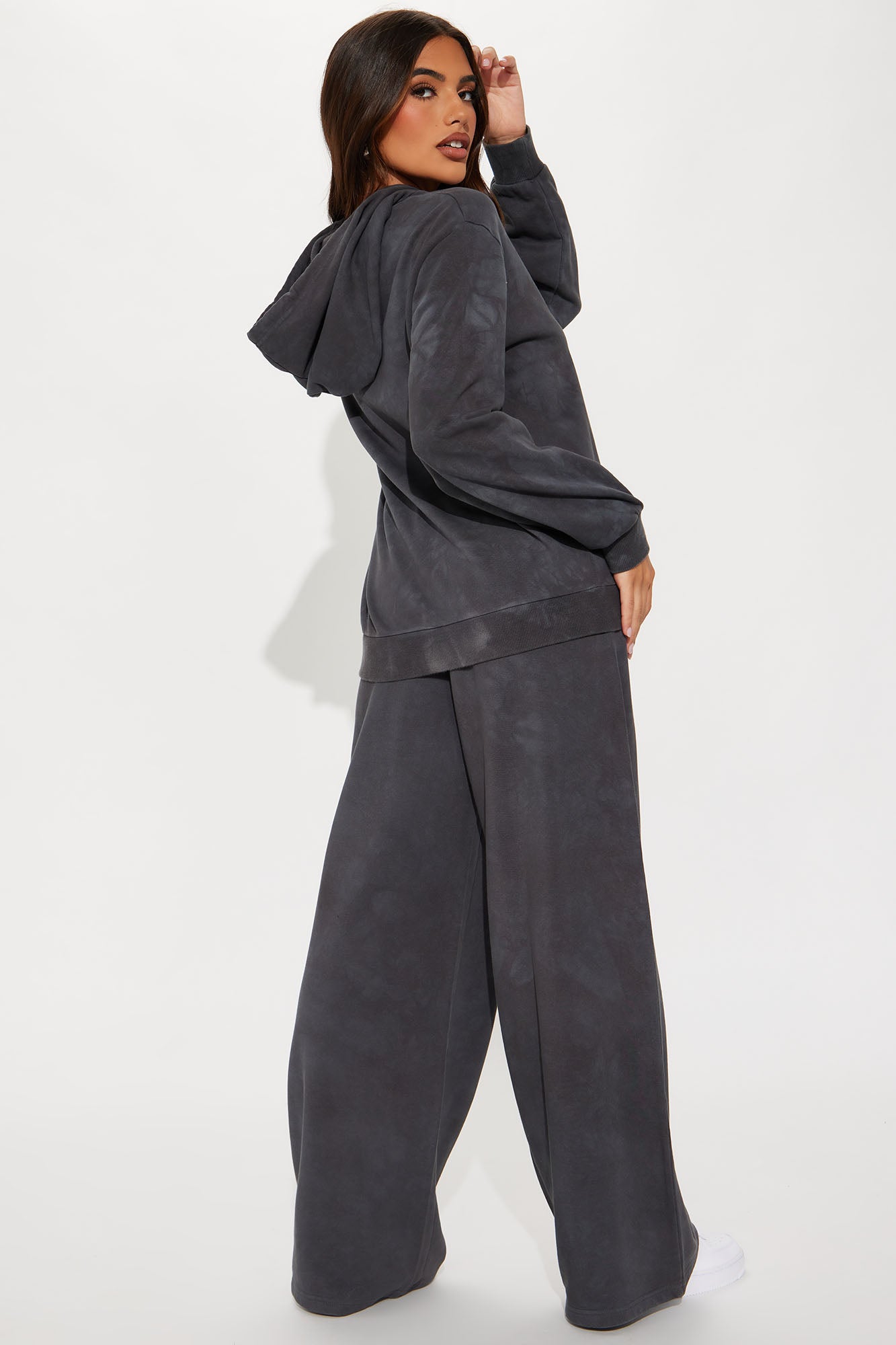 2 AM Club Sweatsuit Set - Charcoal