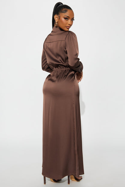 Naraya Collared Satin Maxi Shirt Dress - Chocolate