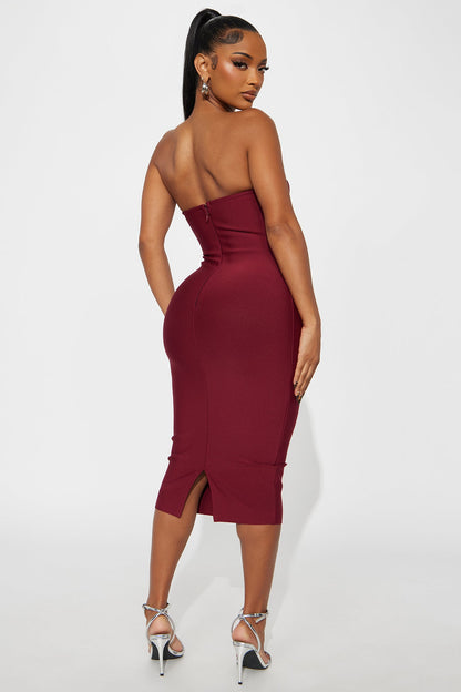 Sweetest Heart Embellished Midi Dress - Wine