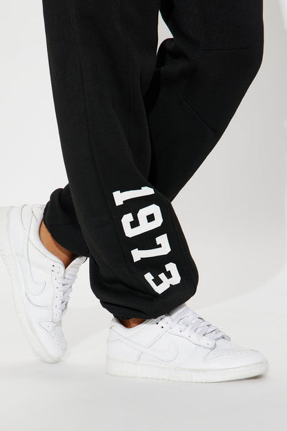 NY Sport Club Jogger Set - Black