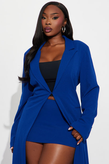 Feeling Regal Crepe Coat - Royal