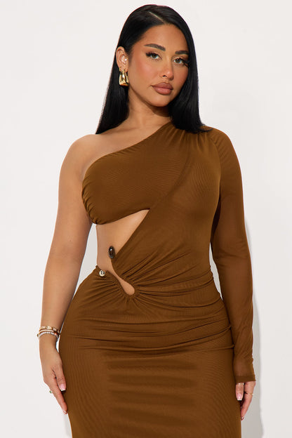 Jenna One Shoulder Sleeved Maxi Dress - Brown