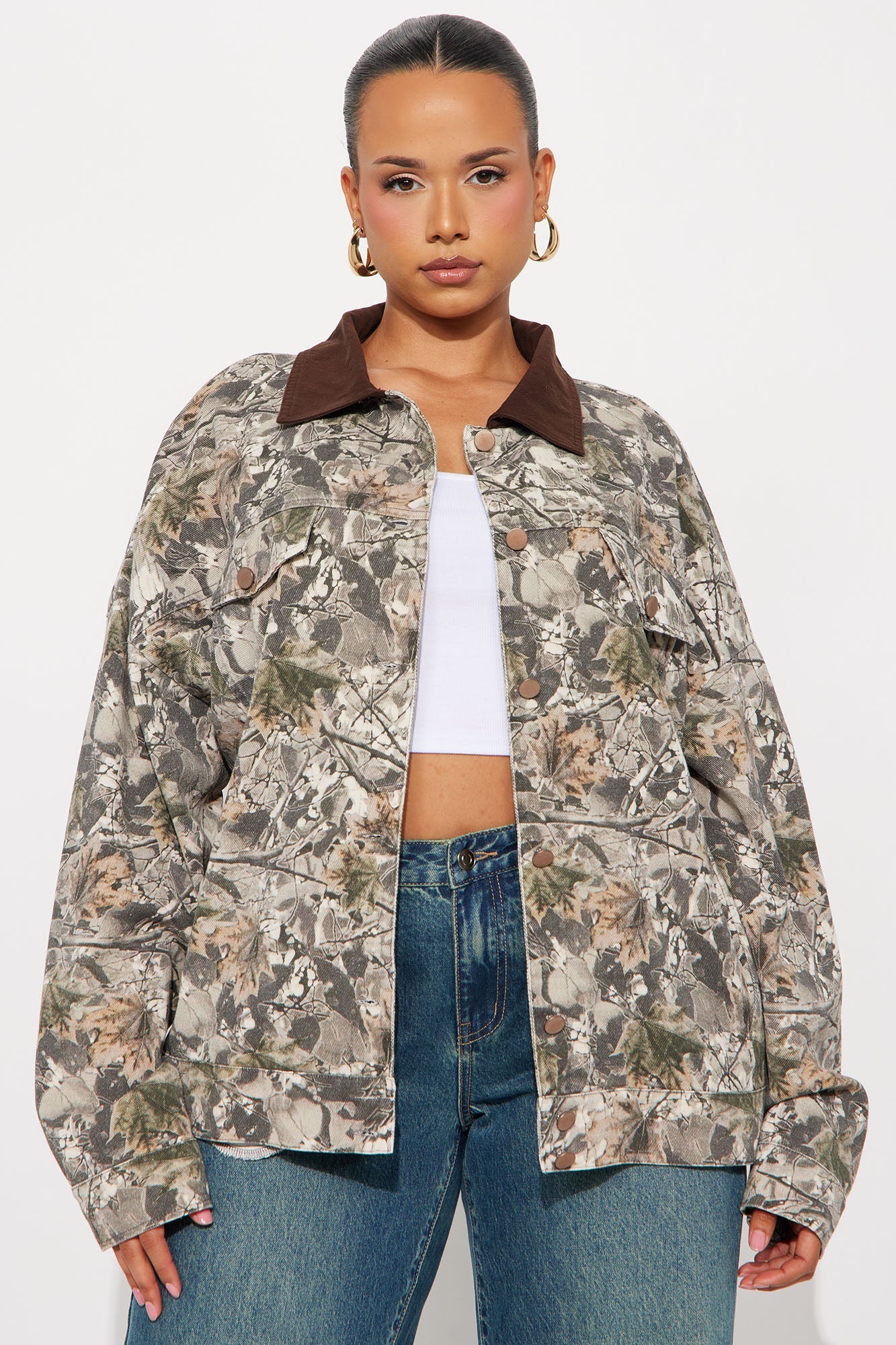 On The Hunt Tree Camo Trucker Jacket - Camouflage