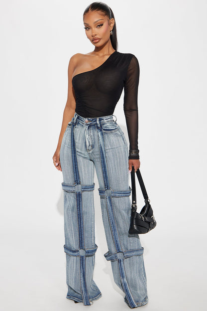 Running It Up Stretch Straight Leg Jeans - Medium Wash