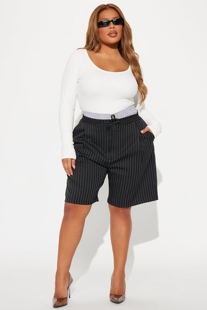 Teresa Double Waistband Pinstripe Trouser Short - Black/combo