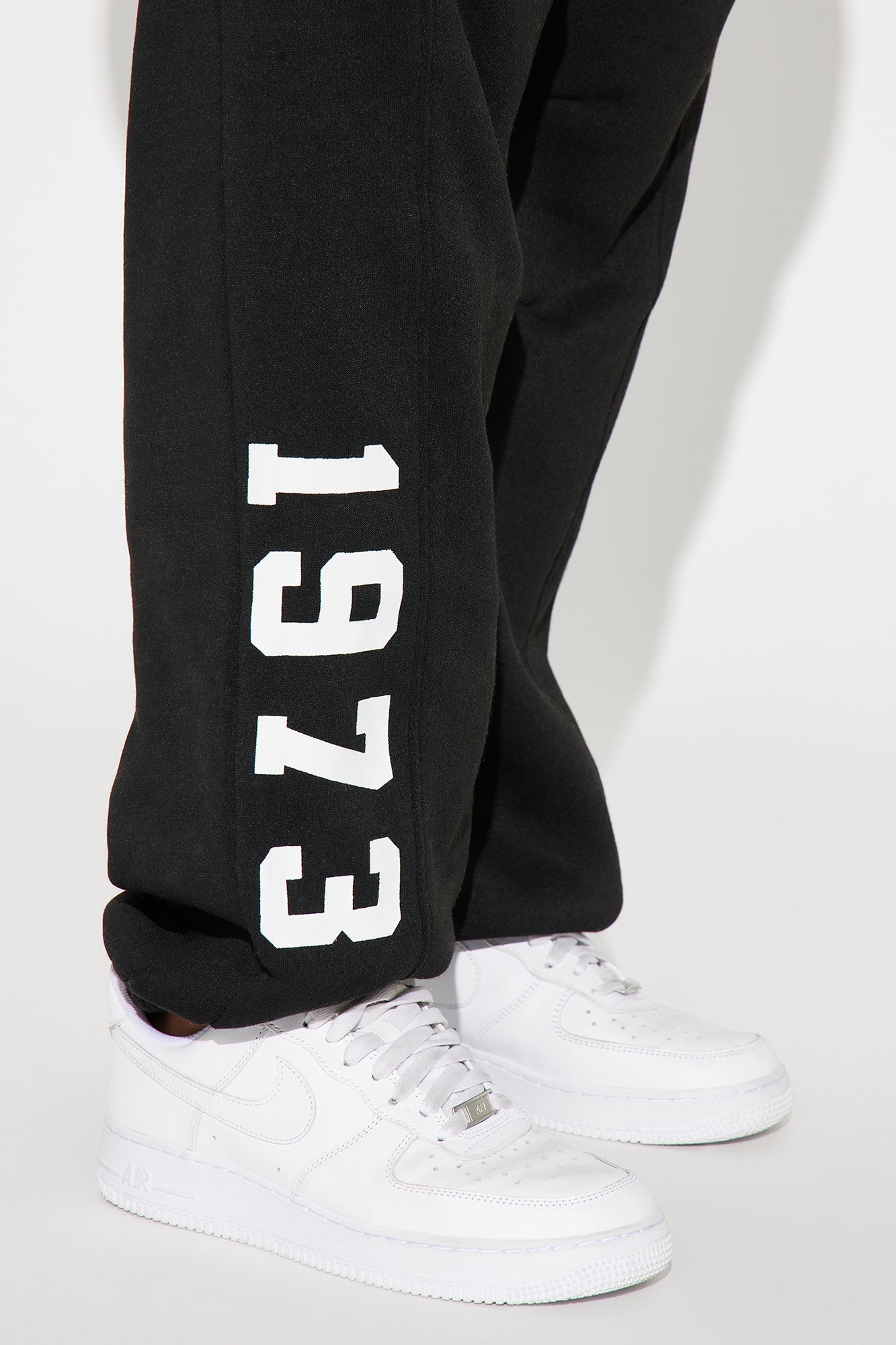 NY Sport Club Jogger Set - Black