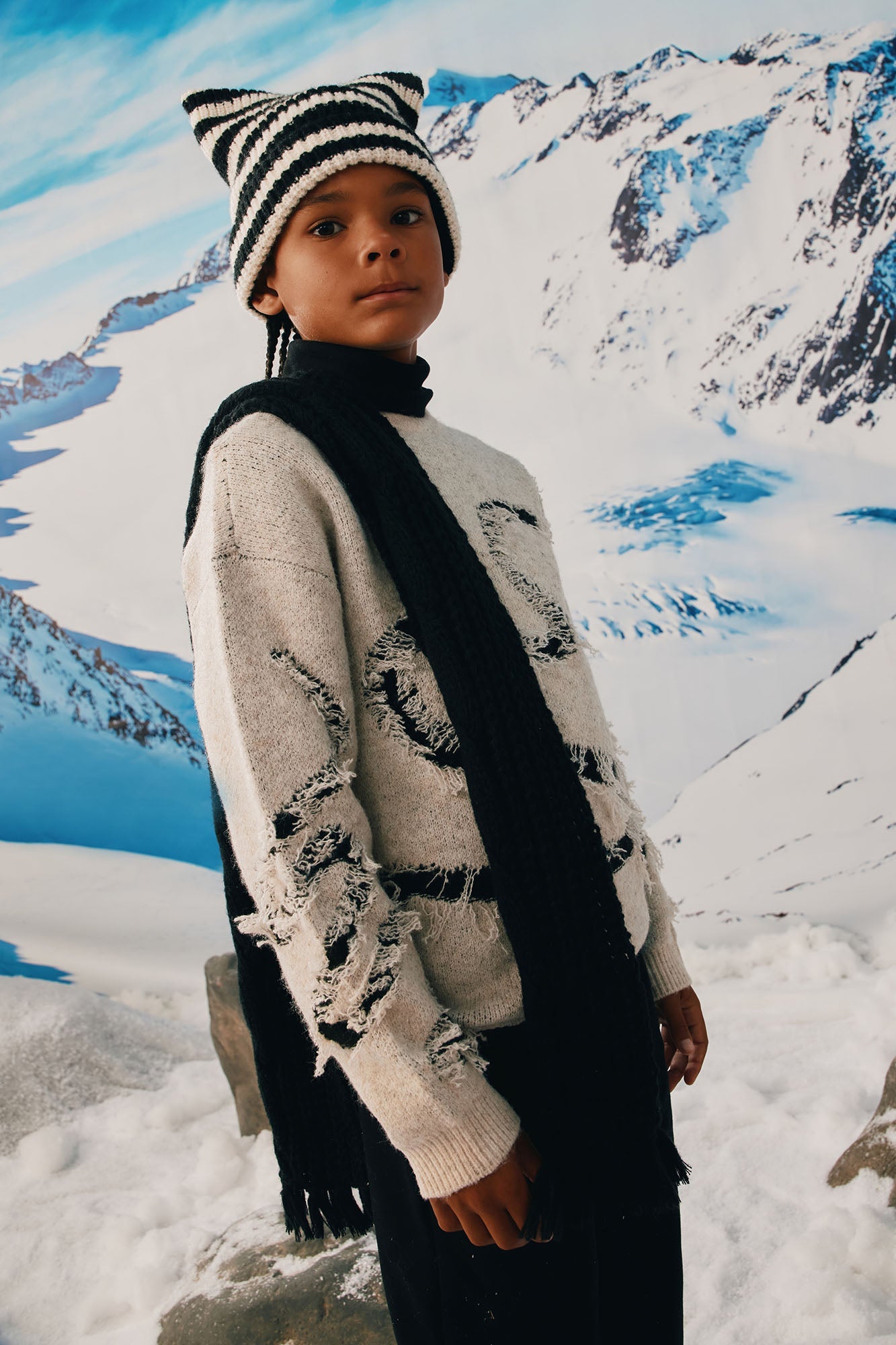 Mini Oversized Trails Distressed Crewneck Sweater - Oatmeal/combo