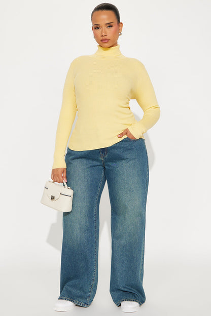 Tara Turtle Neck Sweater - Butter Yellow