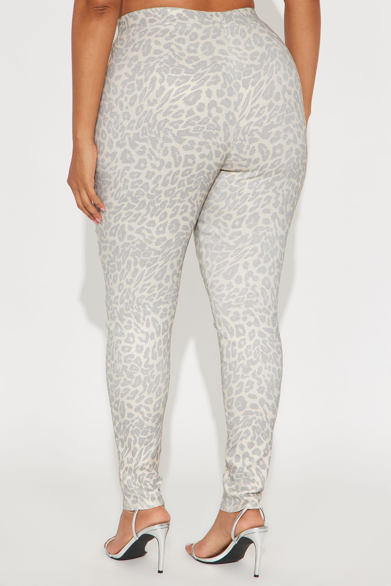 Real Flex Leopard Skinny Leg Pant 29″ - Leopard