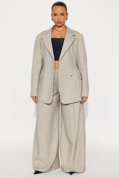 Aspen Pinstripe Fitted Blazer - Grey/combo