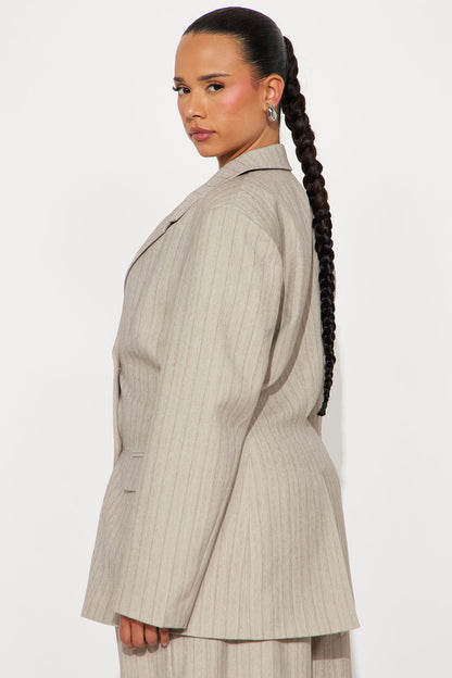 Aspen Pinstripe Fitted Blazer - Grey/combo