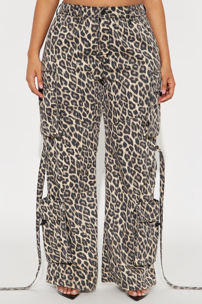 Level You Up Leopard Cargo Pant - Leopard