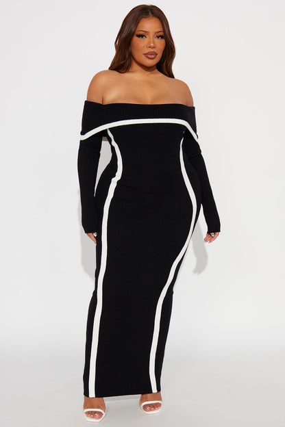 Monique Off Shoulder Sweater Maxi Dress - Black/White