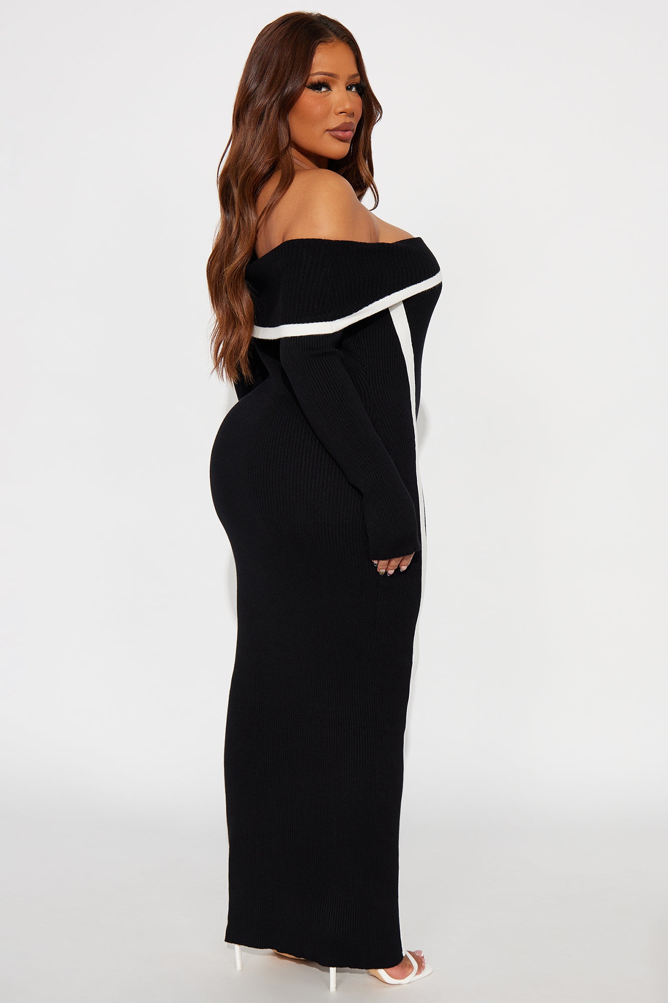 Monique Off Shoulder Sweater Maxi Dress - Black/White