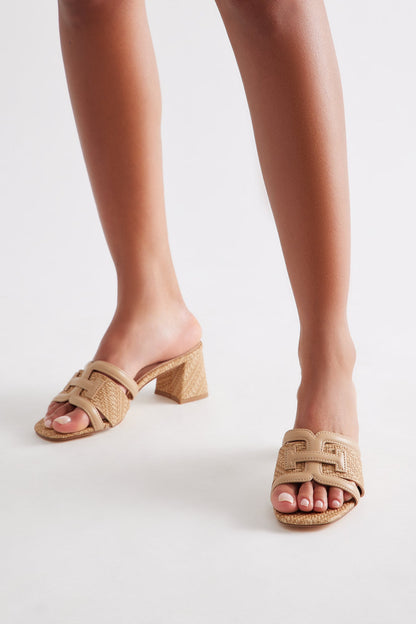 Horizon Raffia Mules - Tan