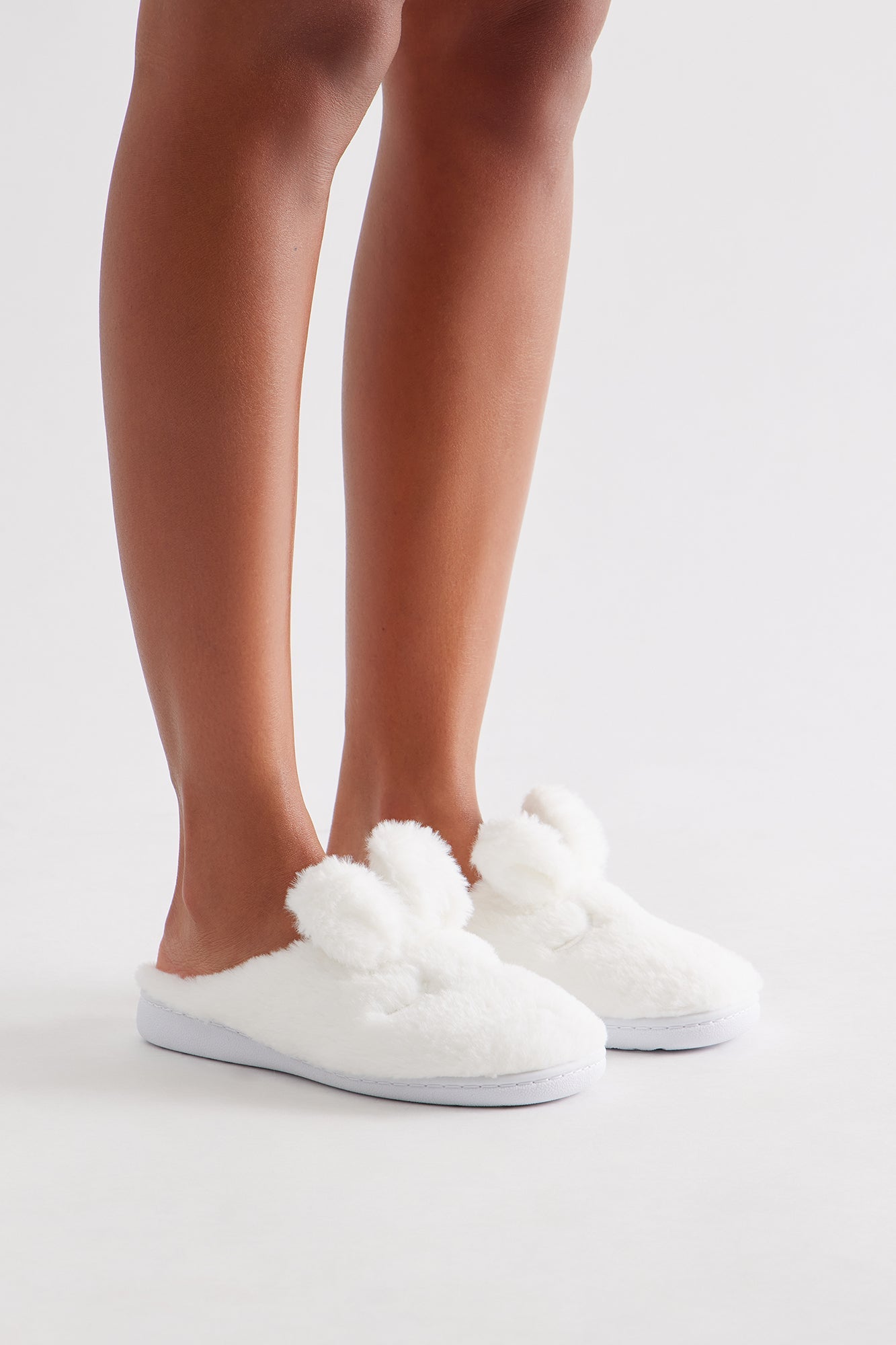 Trix Faux Fur Slippers - White