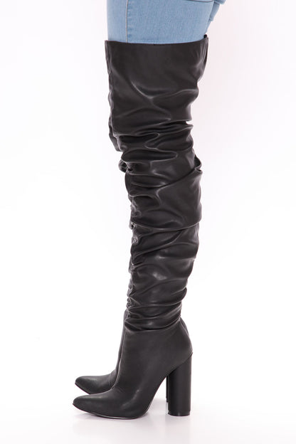 Not Playing Around Heeled Boots - Black