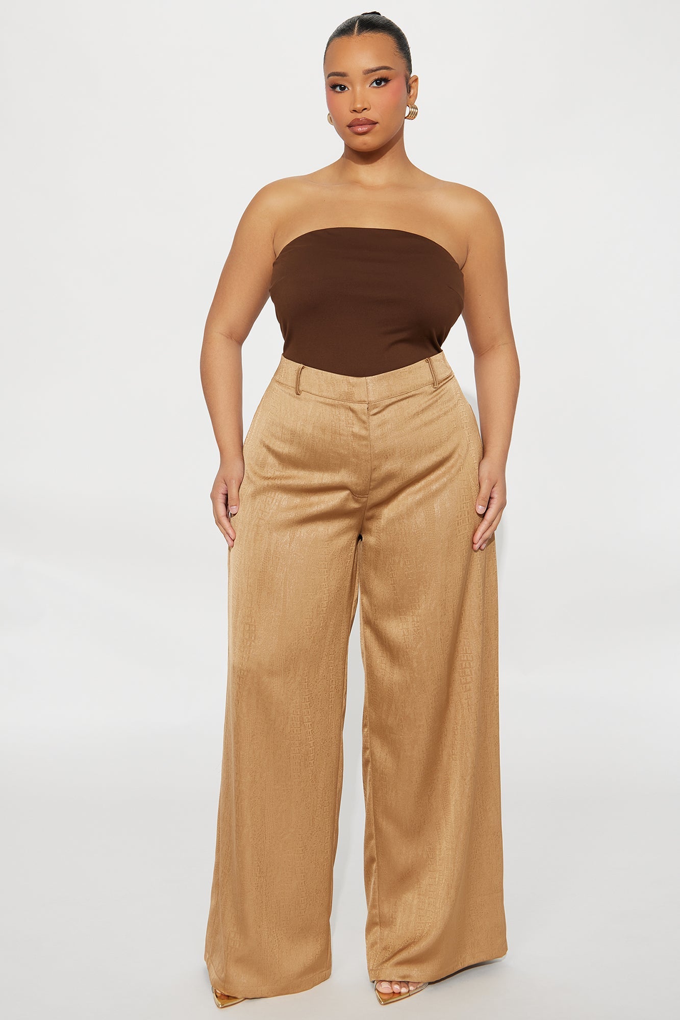 Olandria Textured Wide Leg Pant 33 - Gold