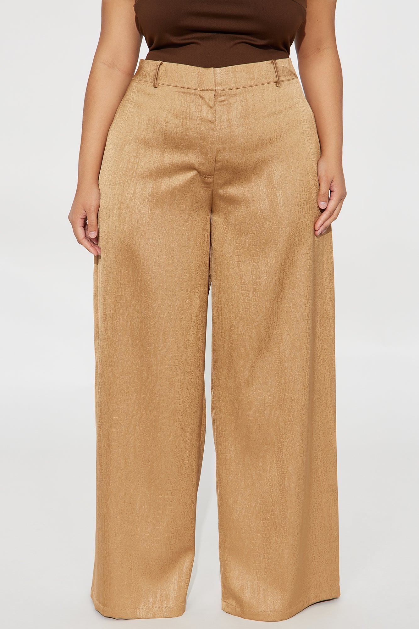 Olandria Textured Wide Leg Pant 33 - Gold