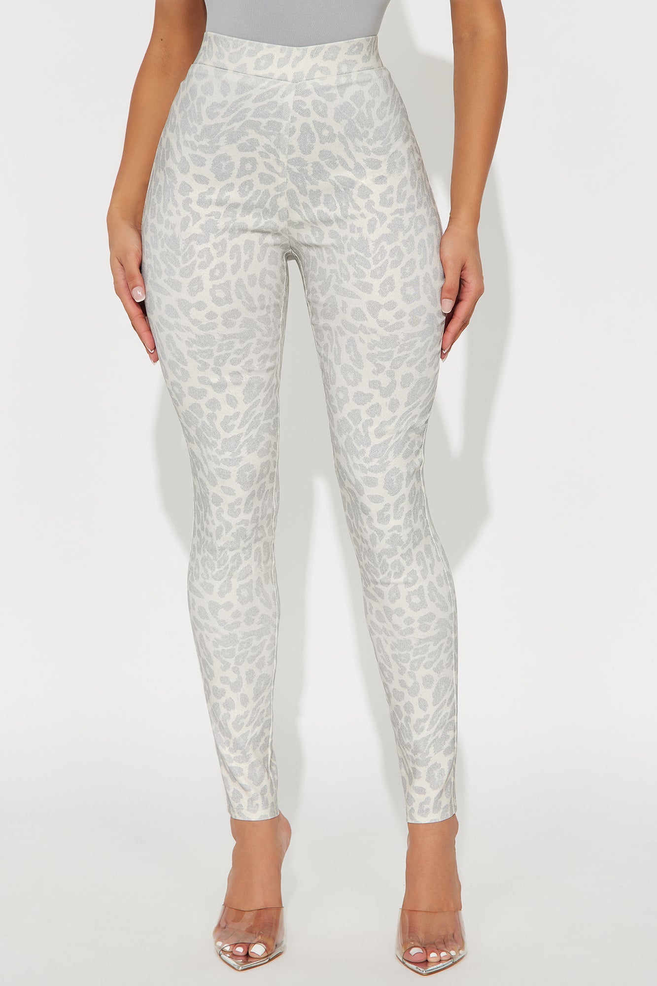 Real Flex Leopard Skinny Leg Pant 29″ - Leopard
