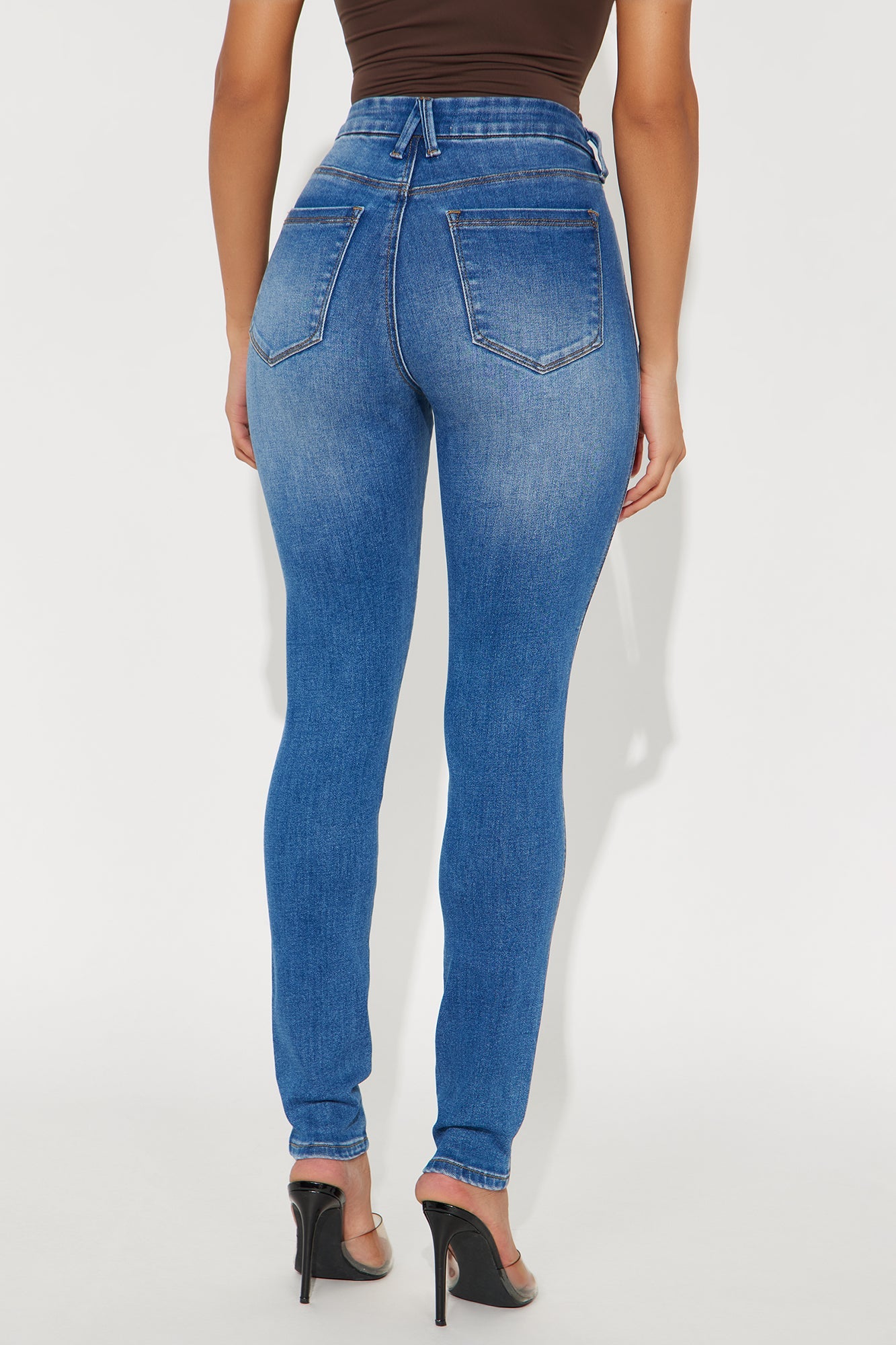 Hold You In Compression Skinny Jean - Medium Wash