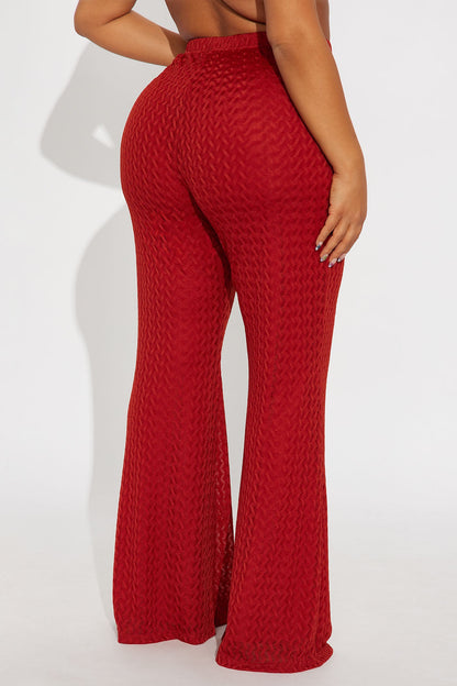 Nikki Textured Flare Pant 33″ - Red